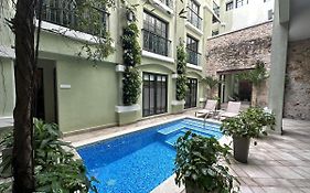 Amazinn Places Casco Viejo Billiard Table And Pool